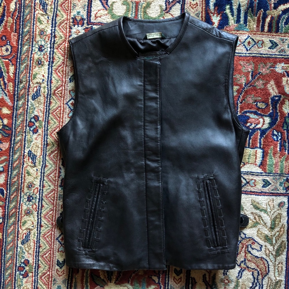 Vintage leather vest - Picture 2 of 10